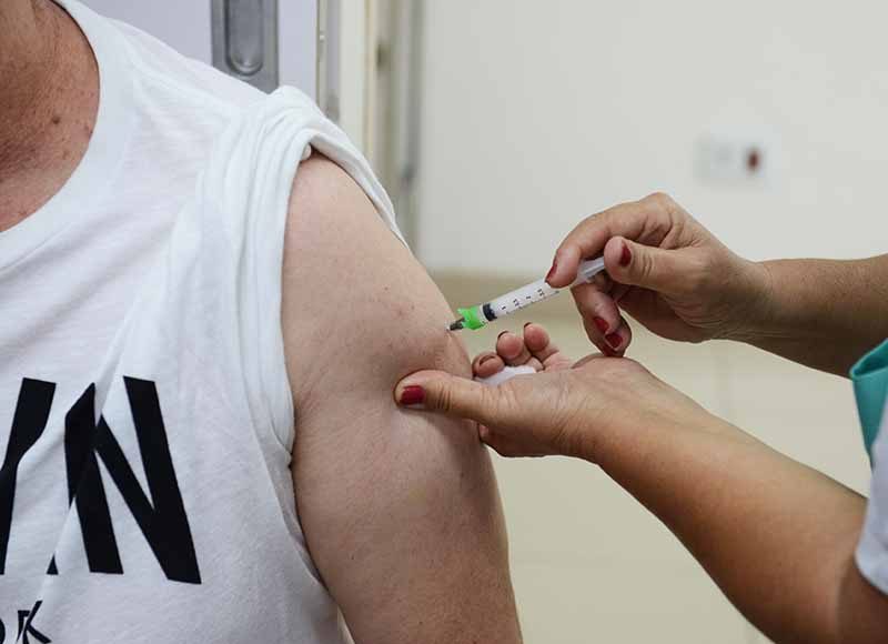 Dose única da vacina contra febre amarela garante proteção para toda a vida 