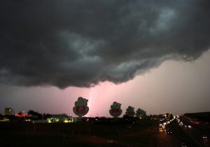 Defesa Civil de Campinas alerta para mudança no tempo a partir desta quinta-feira, 6 1 Chuva forte em Campinas Carlos Bassan
