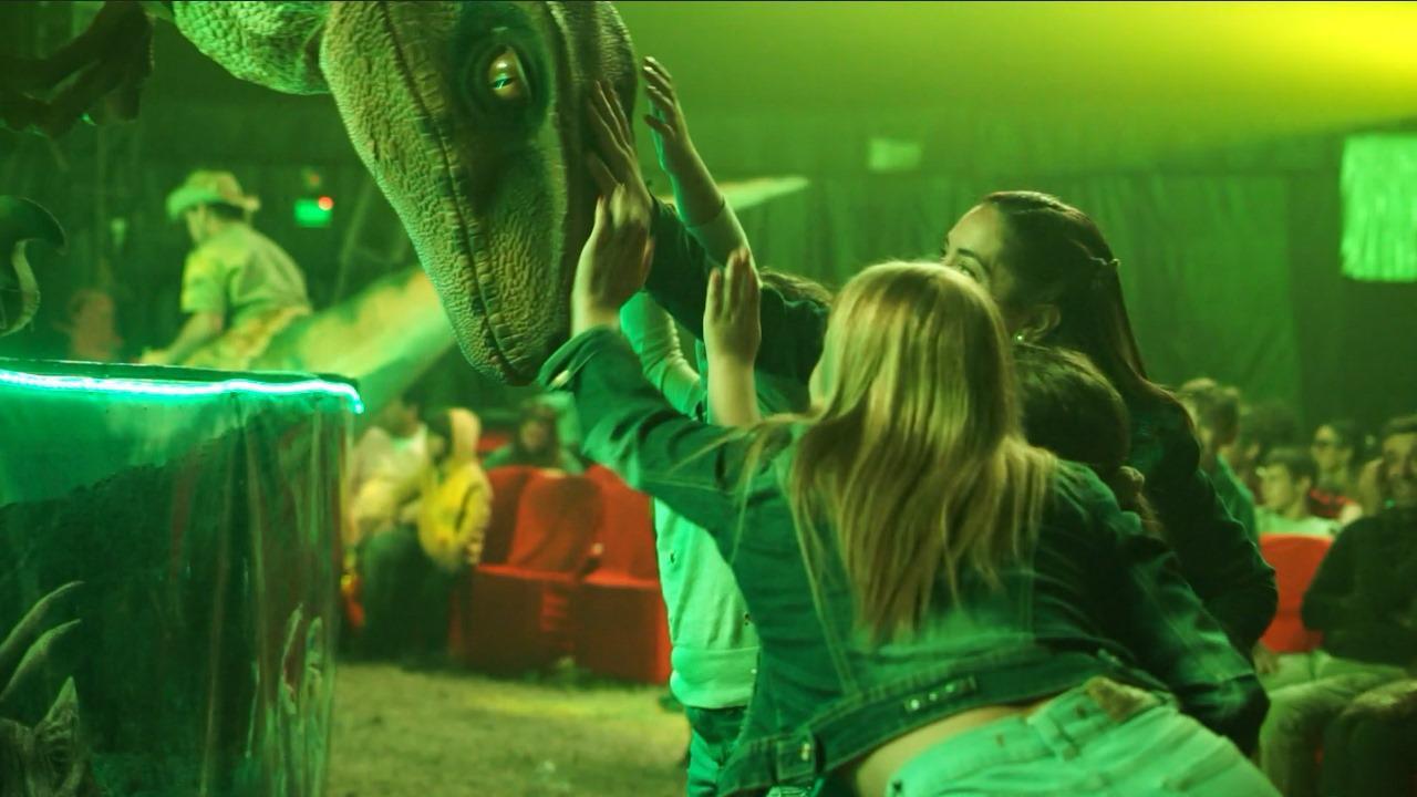 Circo dos Dinossauros entra na reta final da temporada em Campinas