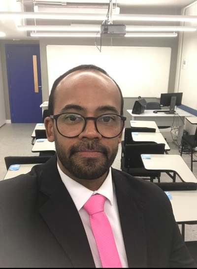 Artigo: Ciência não se faz com muros