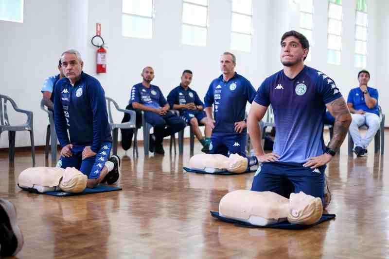 Guarani promove treinamento simulado de Suporte Básico de Vida para a base