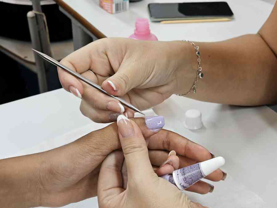 Ceprocamp abre inscrições para Curso Básico de Manicure e Pedicure