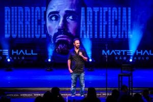 Três stand-ups abrem a programação de setembro do Teatro Oficina do Estudante