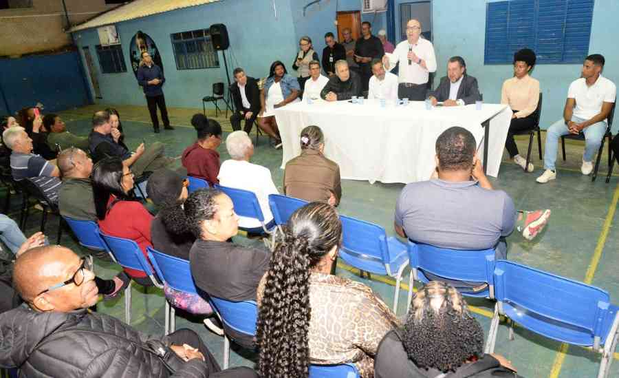 Campinas entrega 231 matrículas de imóveis no Jardim Eulina