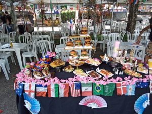 Festival Volta ao Mundo Estrutura Divulgacao