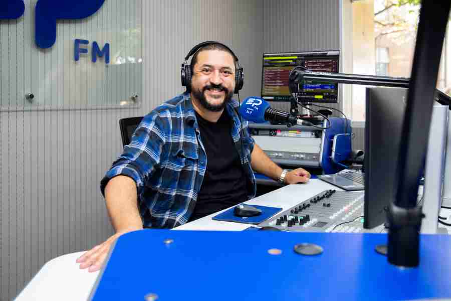 EP FM Campinas anuncia Zé Neves e nova programação