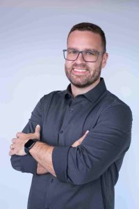 Jose Carlos Francisco Filho e advogado especializado em Direito Digital Divulgacao