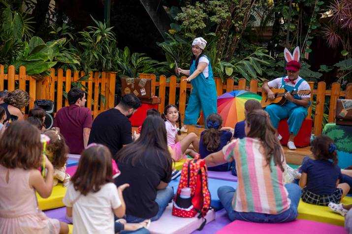 Galleria Shopping convida famílias para uma tarde de contação de histórias
