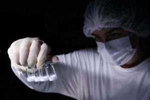 Vacina da dengue do Instituto Butantan tem aprovação da Anvisa 1 Butantan ja produziu um milhao de doses. Foto Pablo Jacob Governo de Sao Paulo