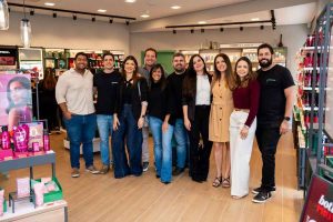 Grupo KAE e O Boticario celebram a inauguracao Divulgacao