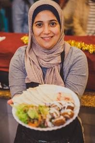 Publico pode apreciar a culinaria arabe Divulgacao
