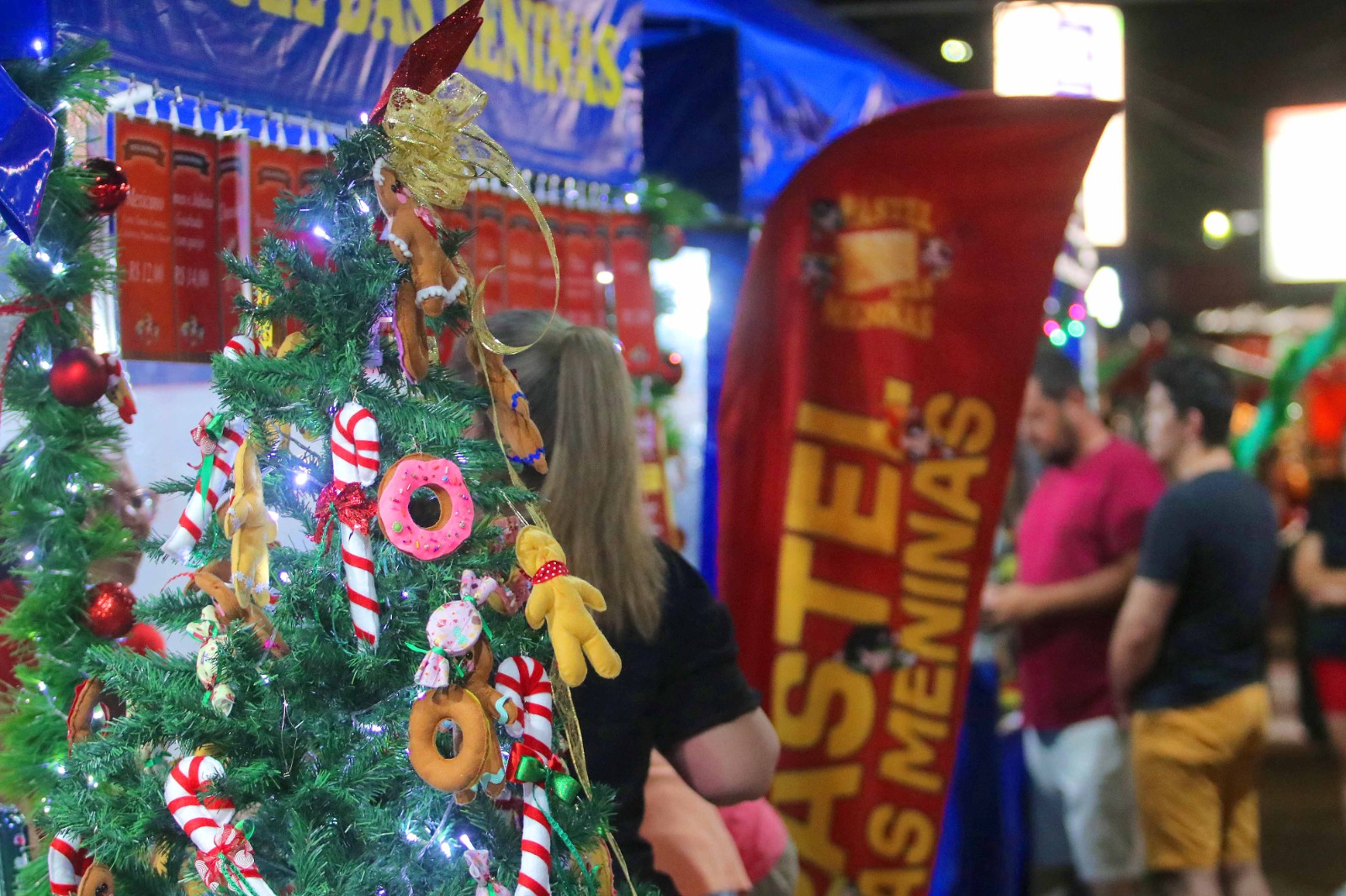 Feira Hippie de Natal entra na reta final com horários especiais no Centro de Convivência