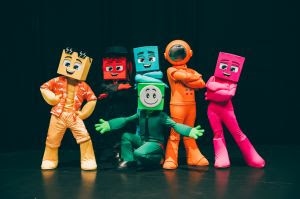 Semana no Teatro Oficina do Estudante tem stand-ups, infantis e musical Starlight