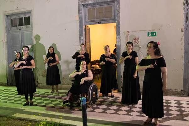 Apresentacao do Coral de Libras do CEI Campinas no MIS Campinas em 2025 Foto Fabio Barella