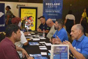 Mutirão gratuito no Campinas Shopping orienta sobre o Imposto de Renda 2026 1 Contribuinte recebe orientacao gratuita sobre o IR 2026 Divulgacao