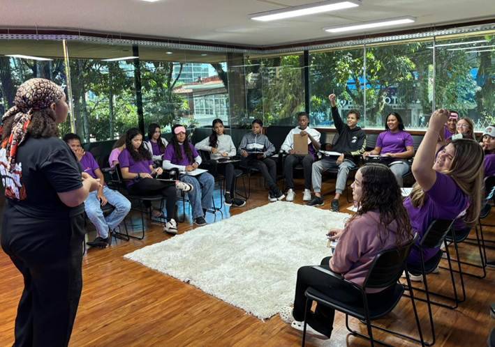 Iniciativa convida jovens a se conhecerem melhor e construirem sua identidade com mais seguranca divulgacao