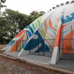 Concha Acústica do Taquaral ganha mural artístico inspirado na natureza