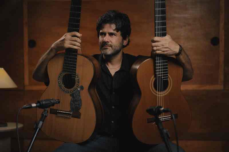Guilherme Lamas em foto de Rafael Scucuglia