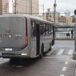 Onze linhas de ônibus mudam para abrigo em frente ao ‘Mercadão’