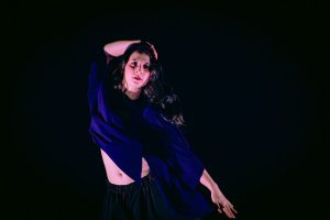 Unicamp e Centro Cultural Casarão apresentam espetáculo gratuito de dança-teatro 1 espetaculo noites credito Paula Arielly