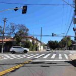Novos semáforos inteligentes entram em funcionamento na rua Cândido Gomide nesta terça, dia 21