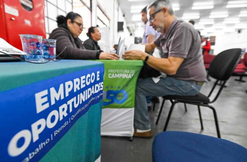 Feirao de Empregos em edicao anterior foto Rogerio Capela PMC