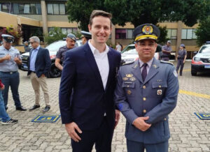 Superintendente do Parque Dom Pedro recebe Medalha Centenário do 8º BPM/I