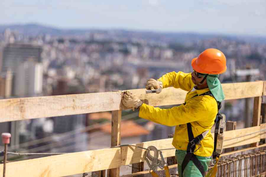 Construtora abre 31 vagas de emprego em Campinas