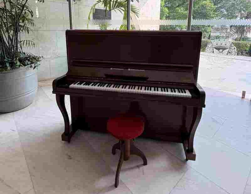 Dia da Música: Anelo disponibiliza pianos públicos em Viracopos e na Prefeitura